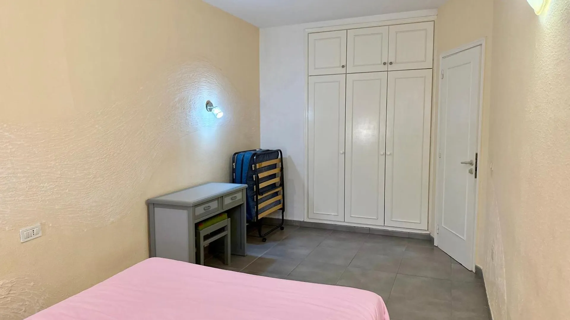 Oceanside Apartment In El Medano  エル・メダノ